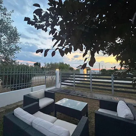 Aei Seaside Apartment *